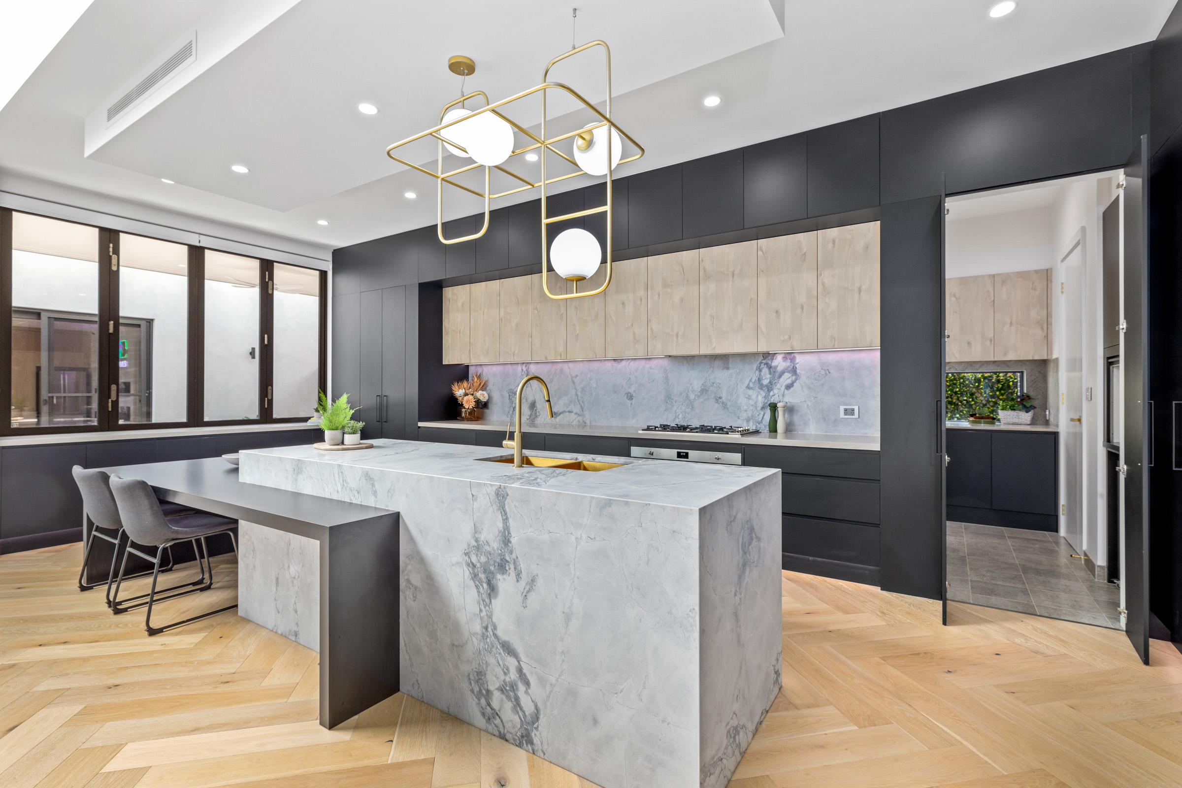 Kitchen decoration with marble